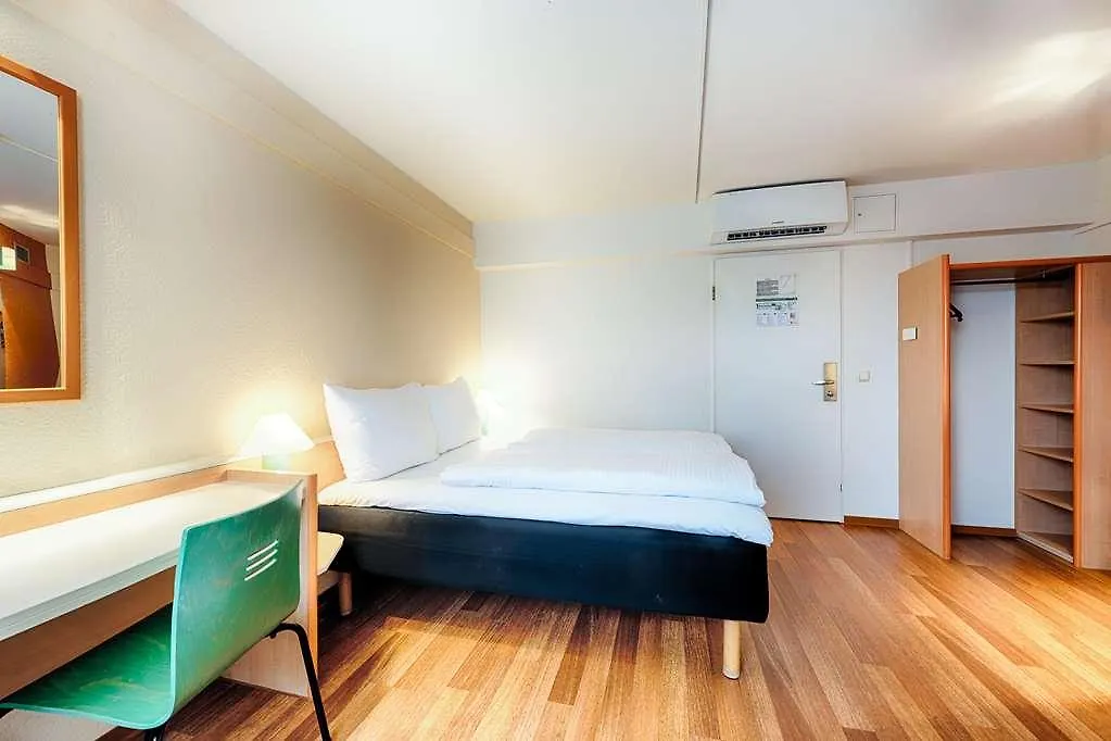 B&B Hotel Dusseldorf-Hbf