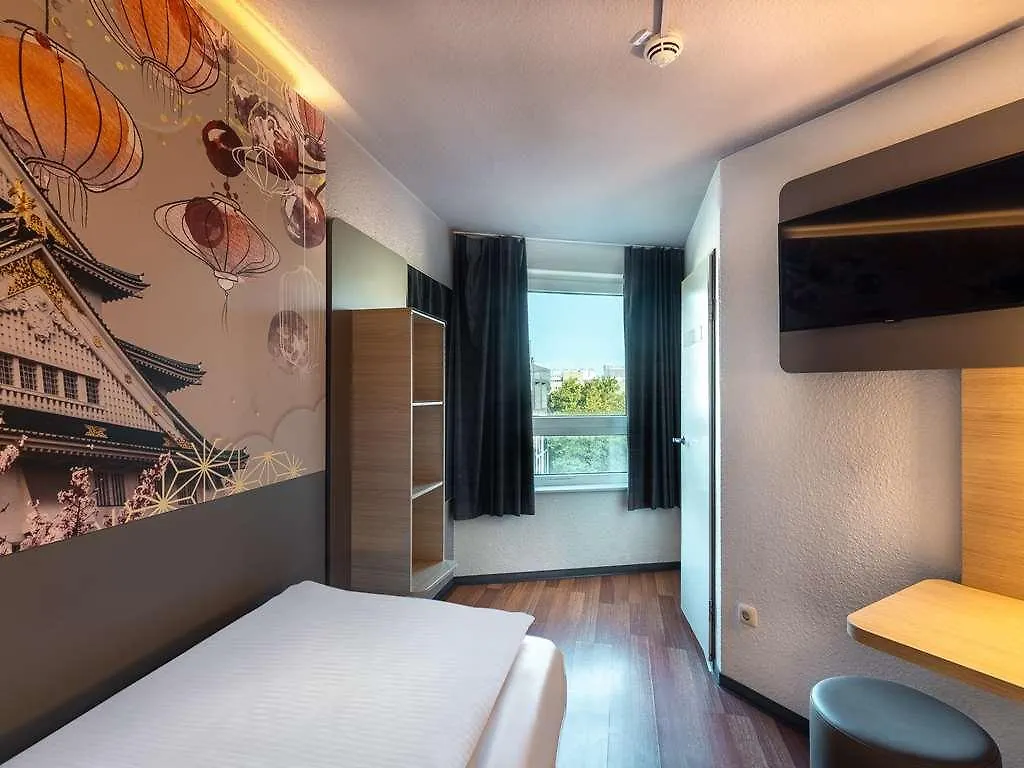 B&B Hotel Dusseldorf-Hbf