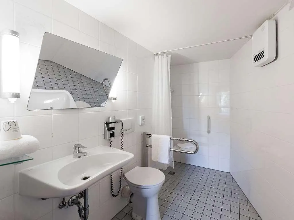 B&B Hotel Dusseldorf-Hbf 0*, Dusseldorf Germany